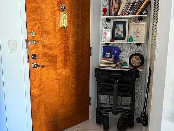 3rd image of 7150 Indian Creek Dr APT 405