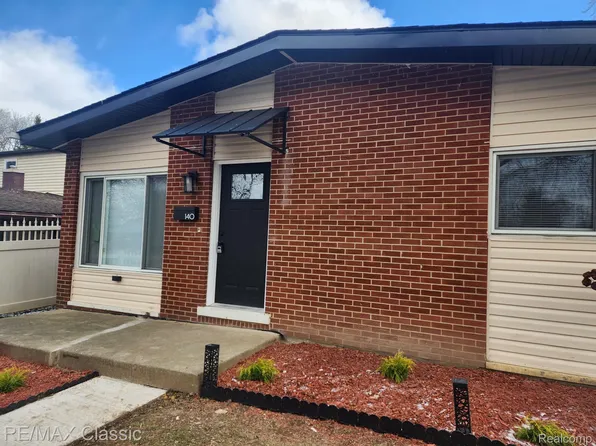 140 Westway St, Pontiac, MI 48342
