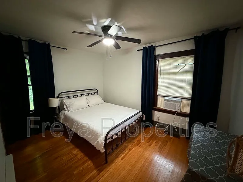 1 bed, 1.0 bath, $1,025 — Photo 3