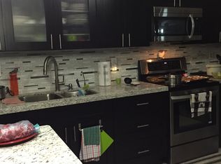 8951 NW 117th St, Hialeah Gardens, FL 33018