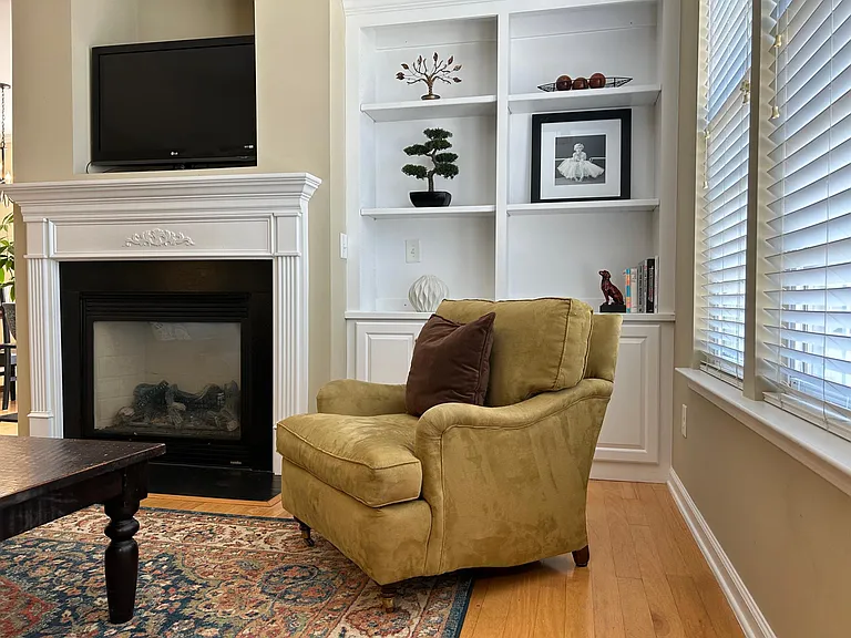 4510 Cherry Blossom Cir — Photo 32