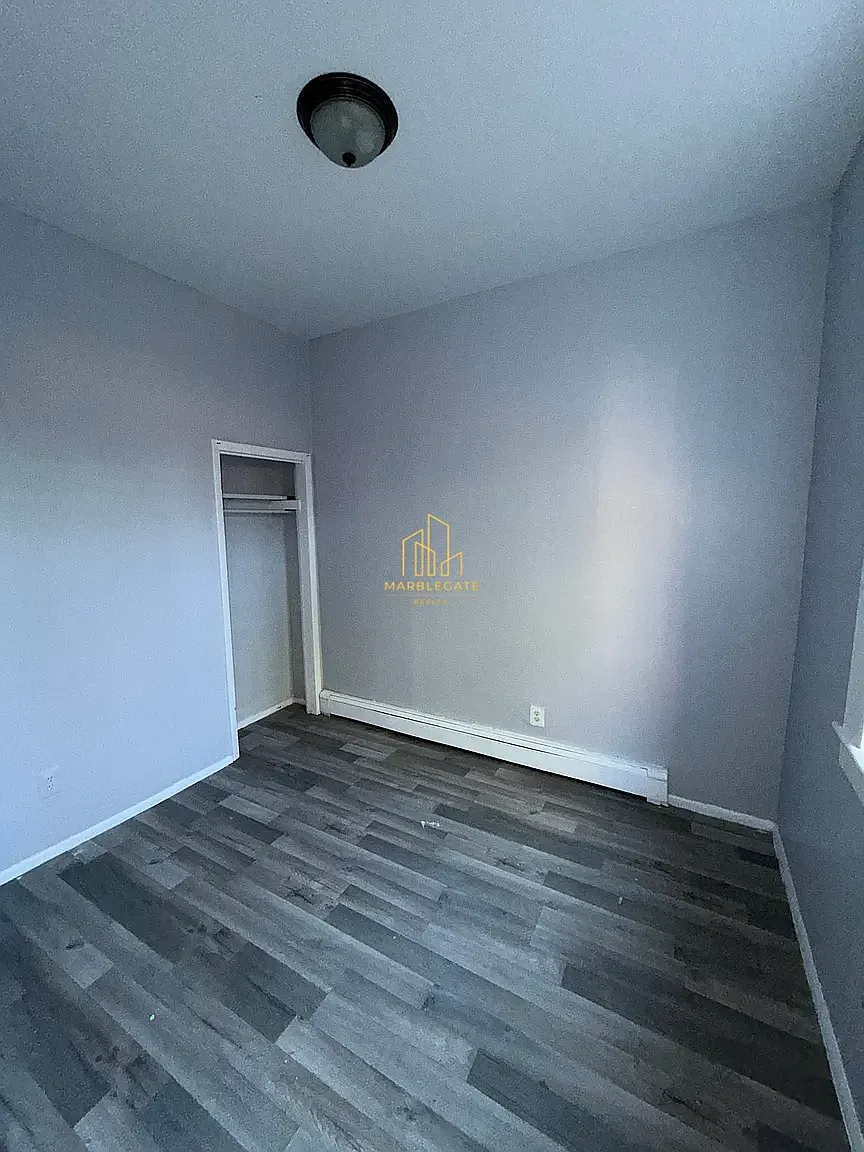 2 bed, 850 sqft, $1,895 — Photo 3