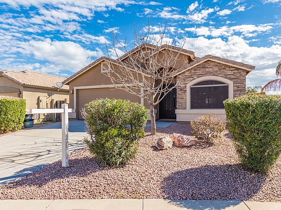 4th image of 33745 N Barbara Dr
