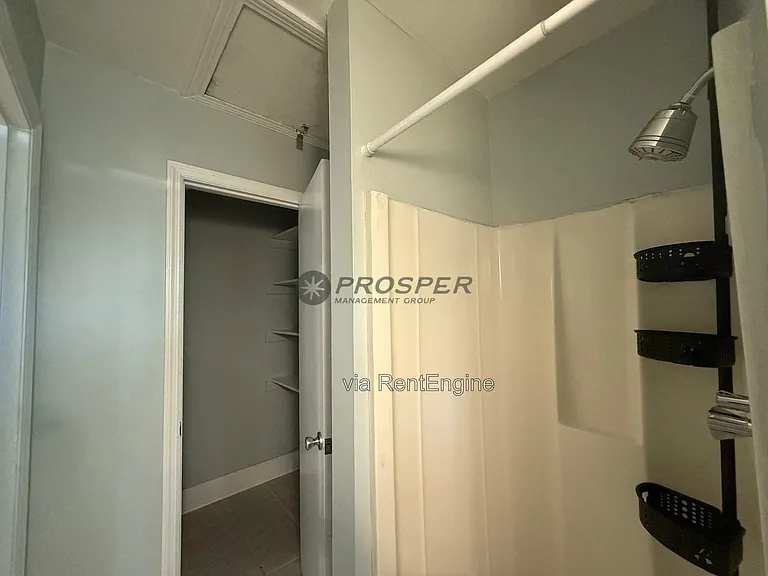 221 Congress St #3 — Photo 6