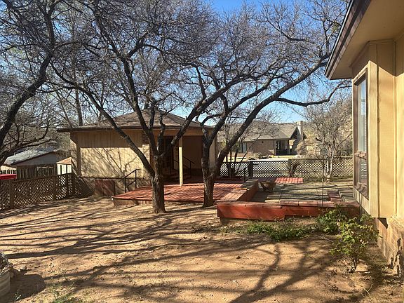 4th image of 19 Foothill Dr