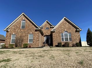3306 Shady Forest Dr, Murfreesboro, TN 37128