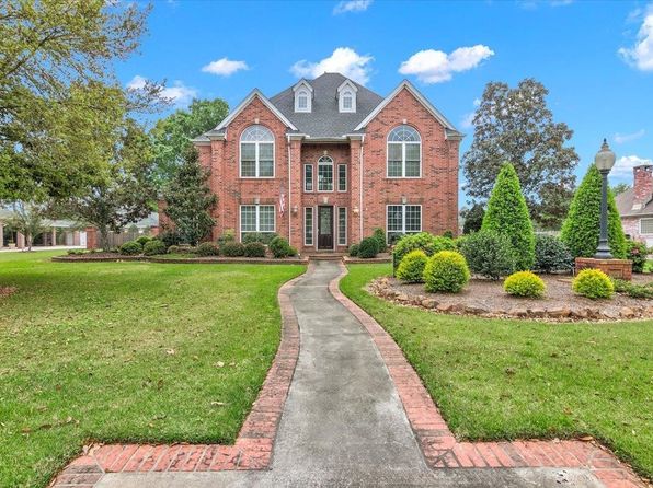 6319 Water St, Orange, TX 77630