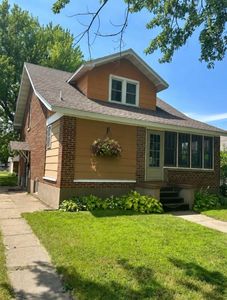 513 N Michigan St, Prairie Du Chien, WI, 53821
