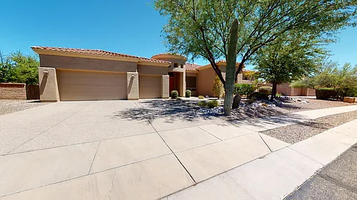 6124 N Pinnacle Ridge Dr Photo 1