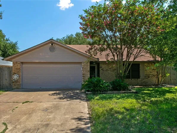 800 Azalea Ct, College Station, TX 77840