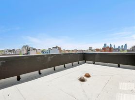 29-10 21st St