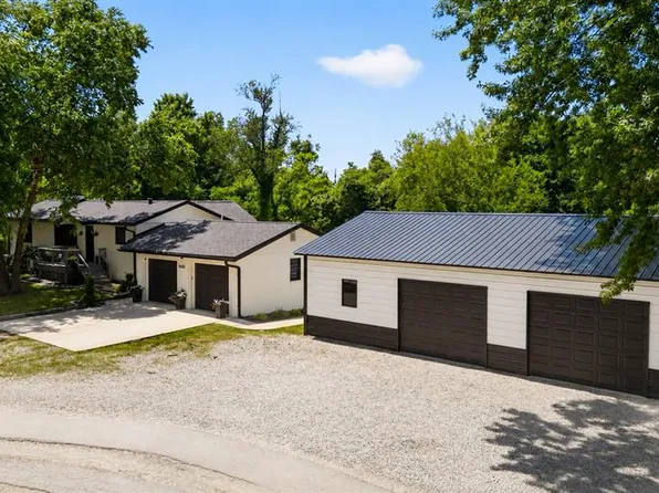 8400 W State Route 15, Belleville, IL 62223