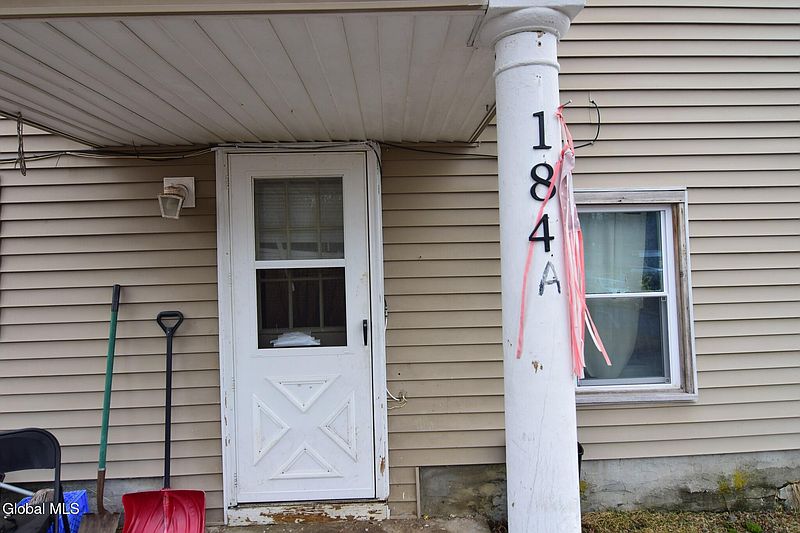 4th image of 460 Cold Spring Road