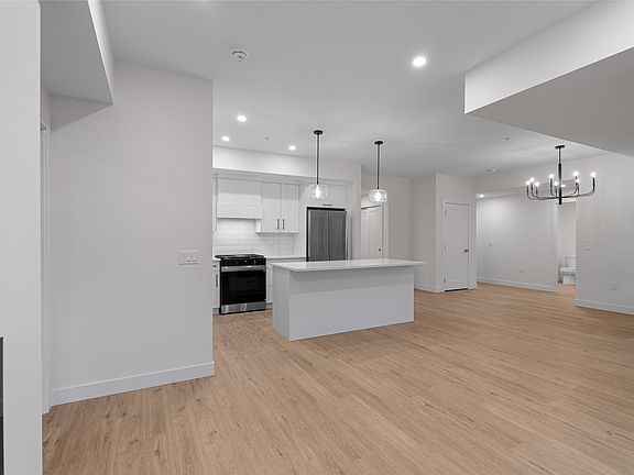 5th image of 1844 Quappelle Blvd #308
