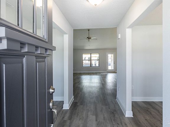 3rd image of 5677 Montauk Way