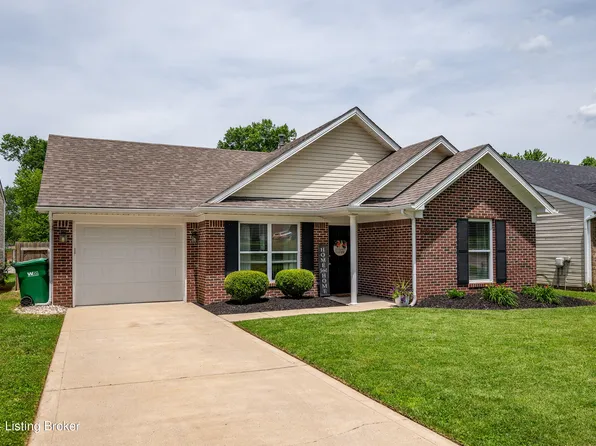 7920 Grandmeadow Ln, Louisville, KY 40258