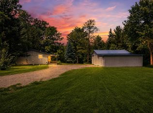 1517 S Whitney Rd, Beaverton, MI 48612