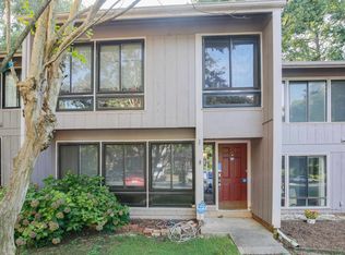 5269 Windy Hill Dr, Raleigh, NC 27609