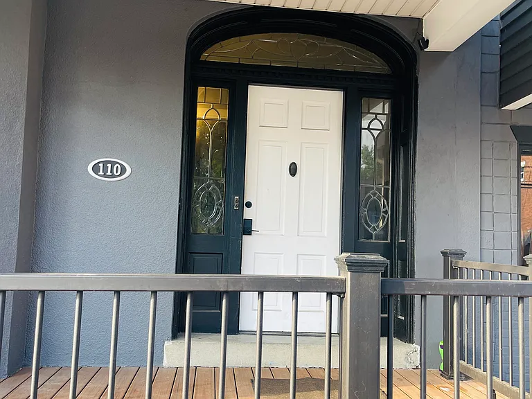 110 E Main St #1B — Photo 1