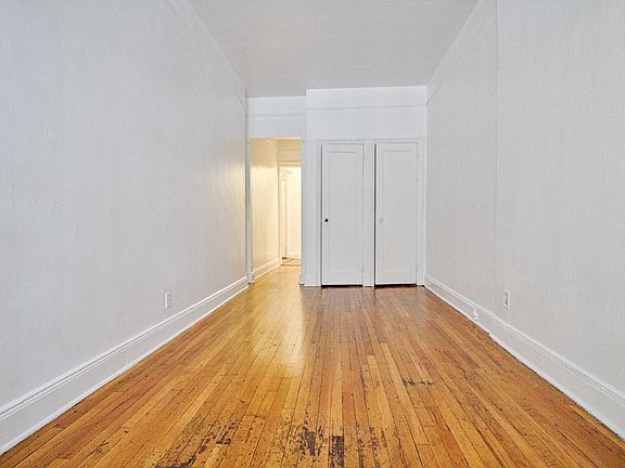 5th image of 167 W 71st St APT 10