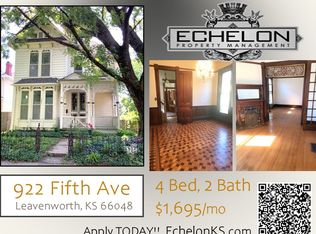 922 5th Ave, Leavenworth, KS 66048
