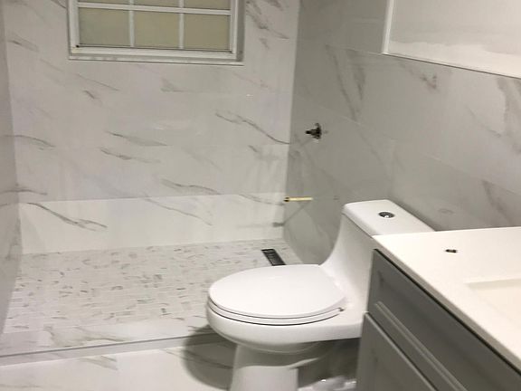 2nd image of 94 Avenue 15 St