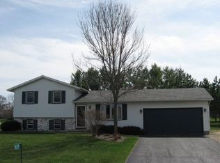 6270 Mary Ida Dr, Deforest, WI 53532