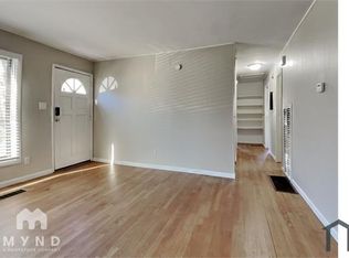 900 Kennesaw Dr, Forest Park, GA 30297