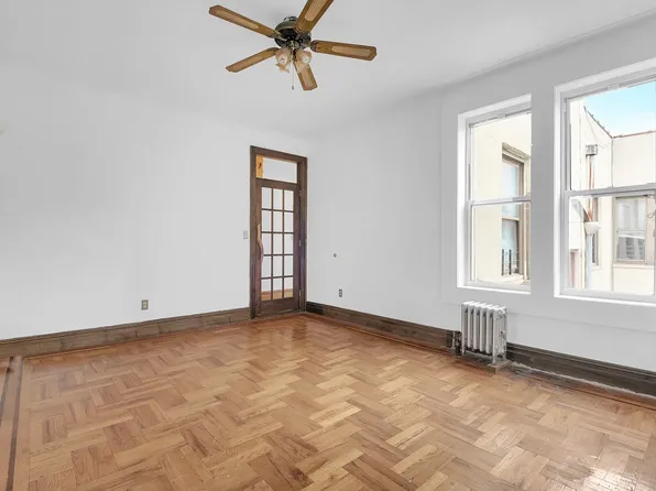 246 Cornelia St APT D1, Brooklyn, NY 11221