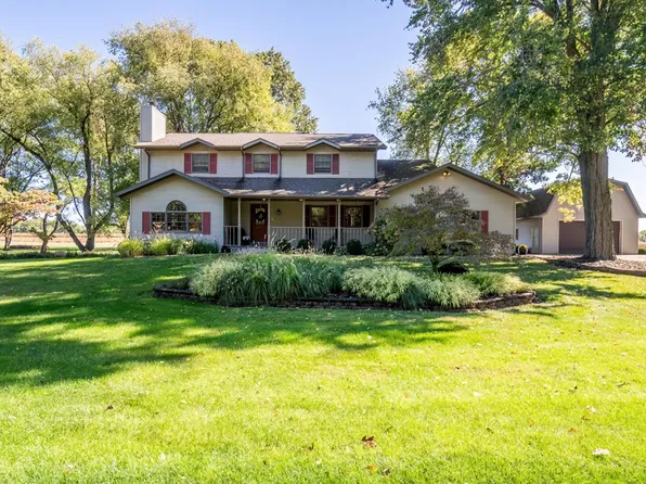 7766 W Circle Dr N, Ligonier, IN 46767