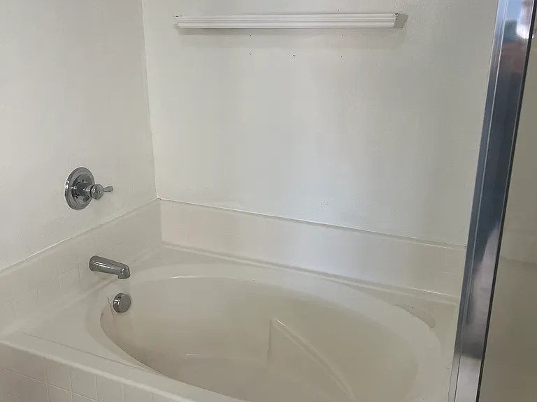 9728 Marilla Dr #405 — Photo 6