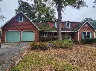 2401 Huffman Dr W, Mobile, AL 36693