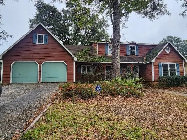 2401 Huffman Dr W, Mobile, AL 36693