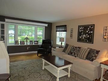 4th image of 4 Nottingham Way S