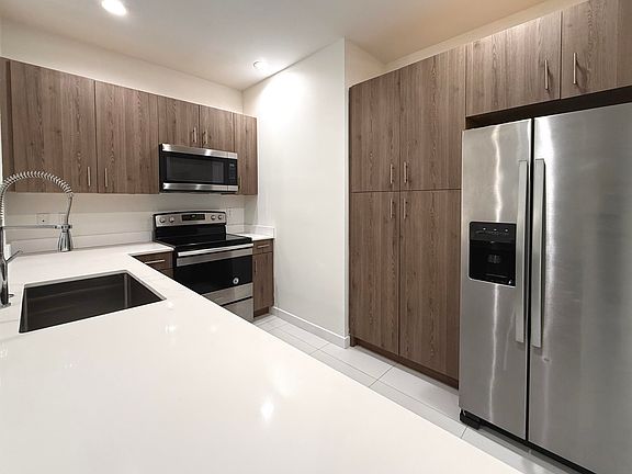 4th image of 1030 Crystal Way #104