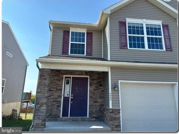 4882 Mount Vernon St, Temple, PA 19560