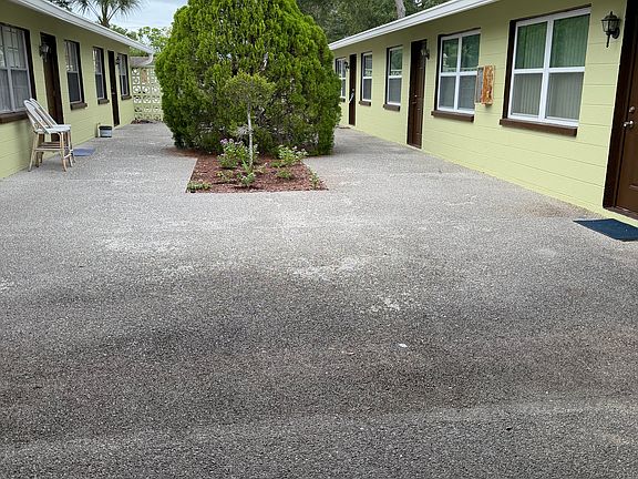 3rd image of 426 93rd Ave N