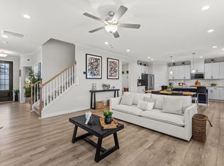 25 Hartford Ln, Fuquay Varina, NC 27526
