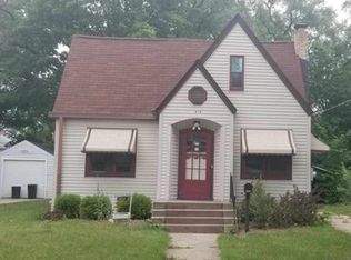 1909 Price St, Rockford, IL