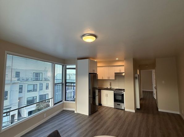 2875 Greenwich St APT 301
