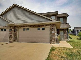 914 Jackson St, Tiffin, IA 52340