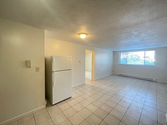 5th image of 181 Loudon Rd APT 202