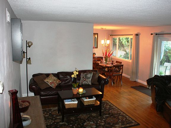 5th image of 6329 E Vermont St