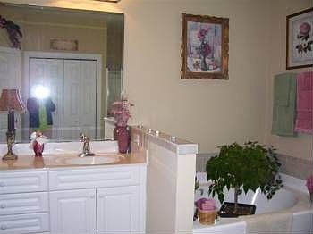 4th image of 1145 Veranda Ct
