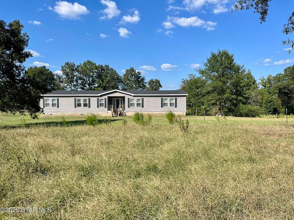 1st image of 5685 Crystal Ridge Rd