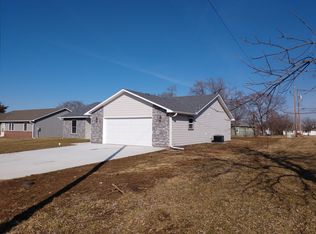1034 Homewood St, Emporia, KS 66801