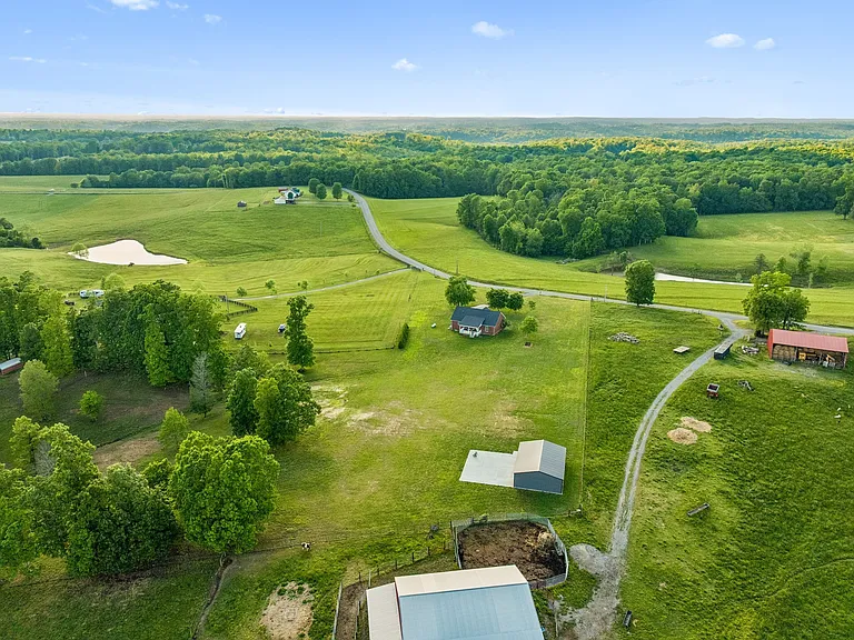 7899 W Lick Creek Rd — Photo 58