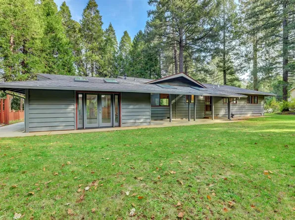 12840 Butterfly Dr, Nevada City, CA 95959