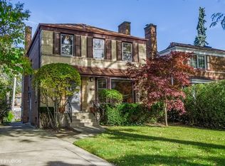 2730 W Birchwood Ave, Chicago, IL 60645
