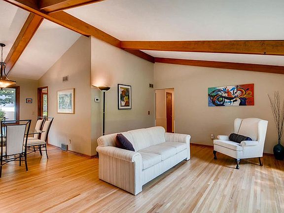 5th image of 2907 Cedar Knoll Ct